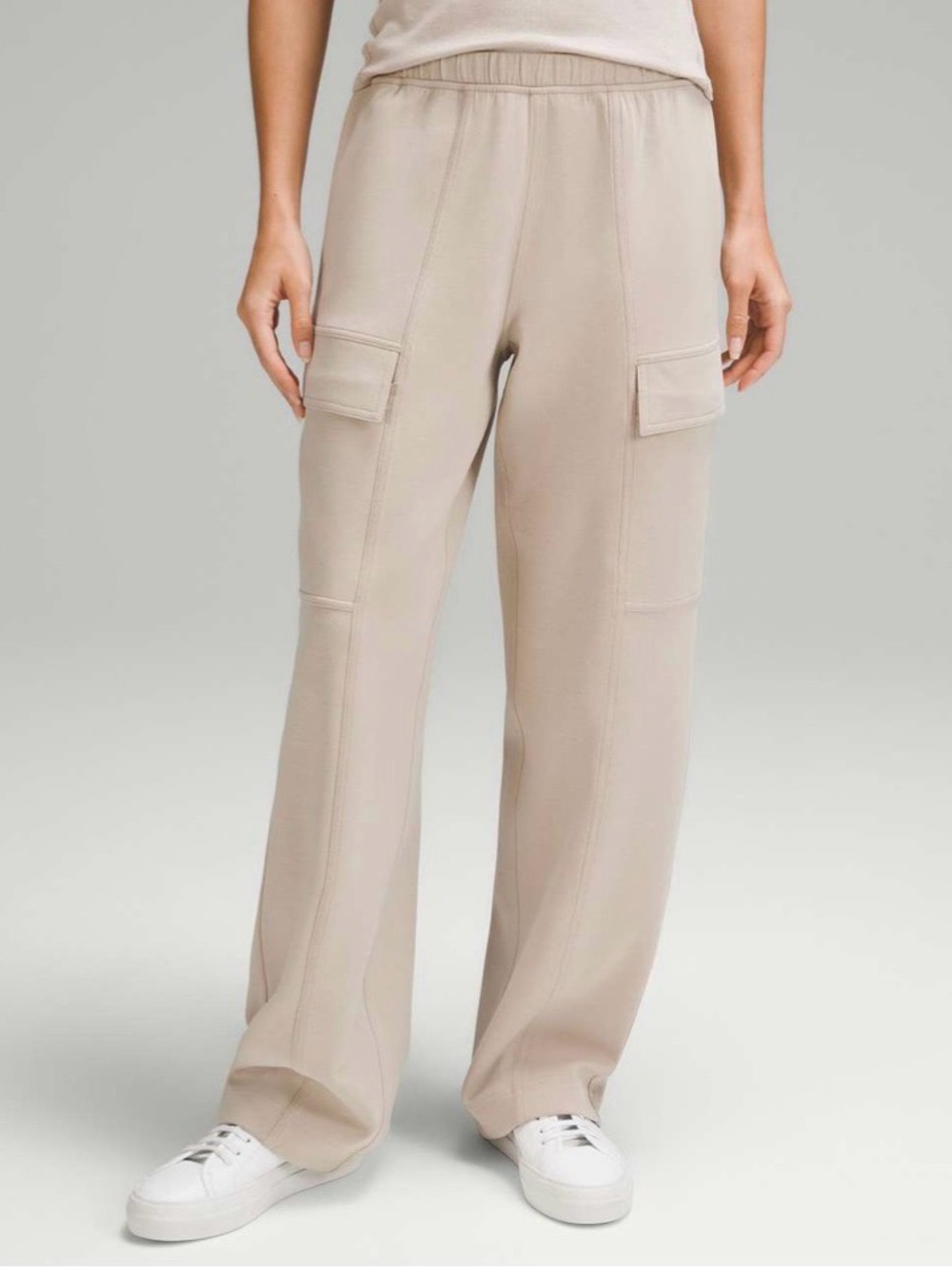 Lululemon Cotton-Blend Double-Knit Mid-Rise Cargo Pant  Mojave Tan